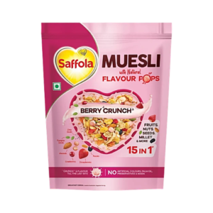Saffola Muesli With Natural Flavour Pops - Berry Crunch